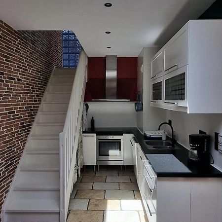 Loft 80M2 En Plein Coeur De La Vieille Ville 3 Etoiles Тулон Экстерьер фото