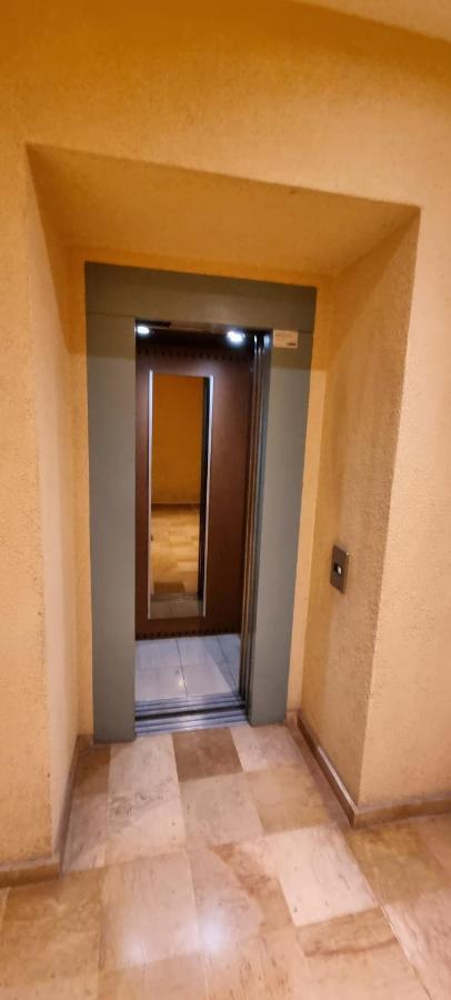 Loft 80M2 En Plein Coeur De La Vieille Ville 3 Etoiles Тулон Экстерьер фото