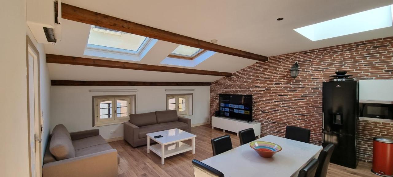 Loft 80M2 En Plein Coeur De La Vieille Ville 3 Etoiles Тулон Экстерьер фото