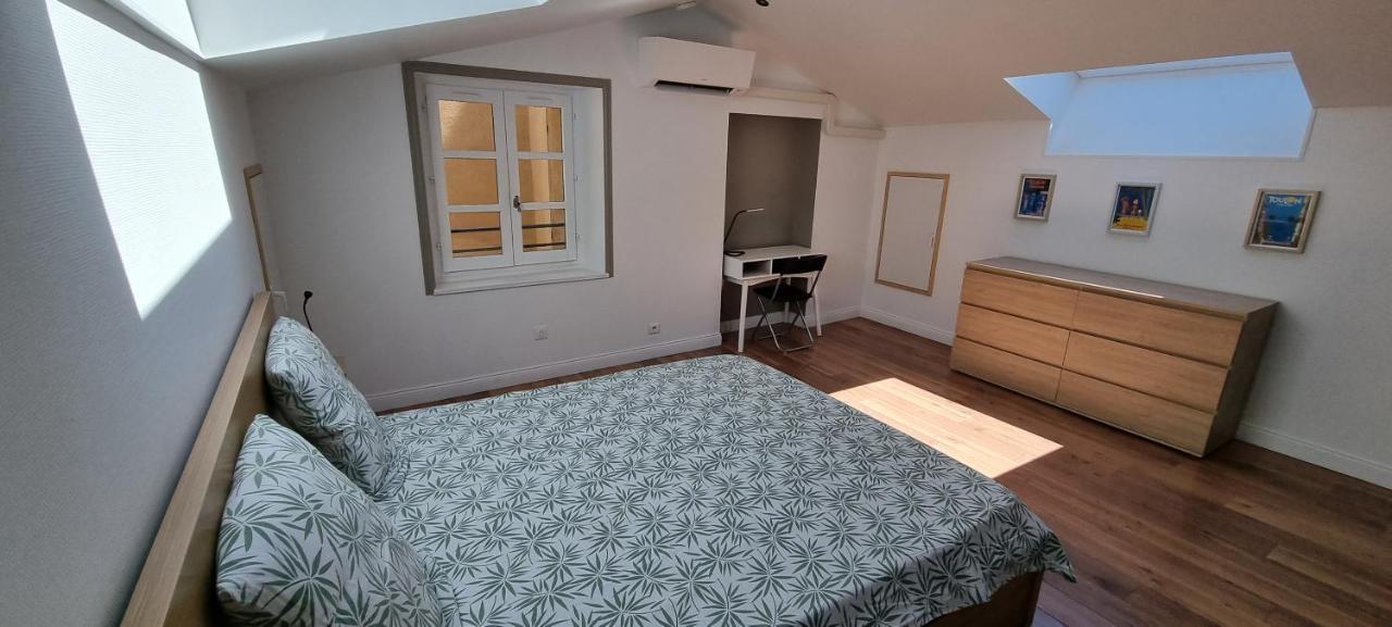 Loft 80M2 En Plein Coeur De La Vieille Ville 3 Etoiles Тулон Экстерьер фото