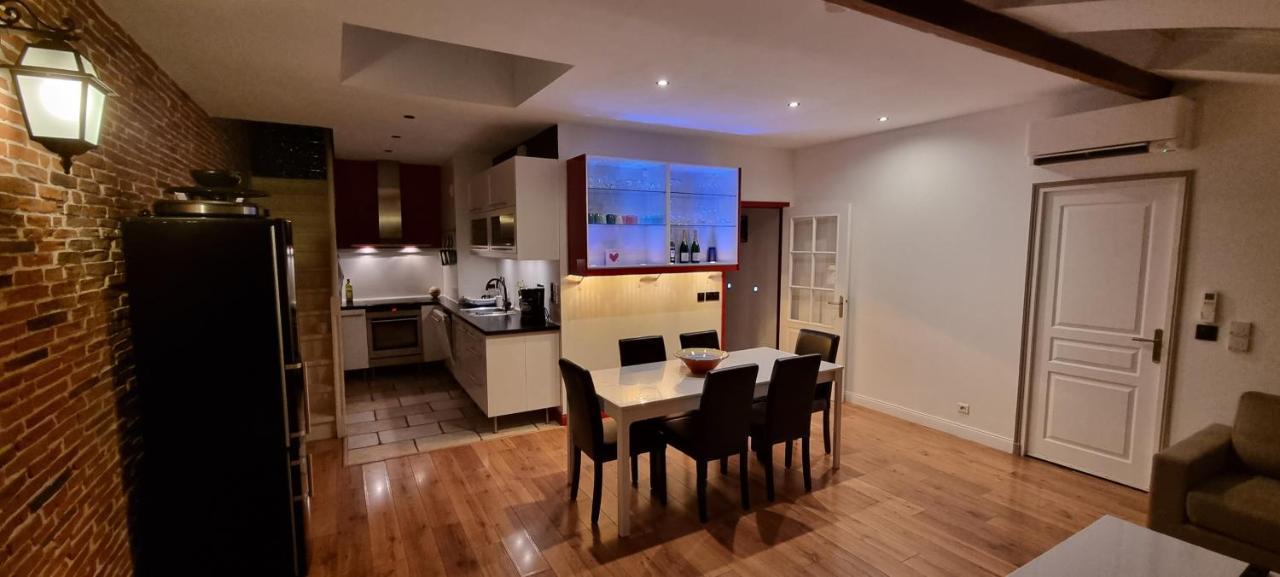 Loft 80M2 En Plein Coeur De La Vieille Ville 3 Etoiles Тулон Экстерьер фото